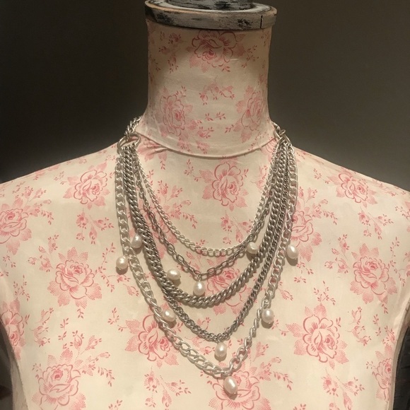 Stella & Dot Avery Chain Pearl Necklace​​​​​​​​ - Picture 2 of 5